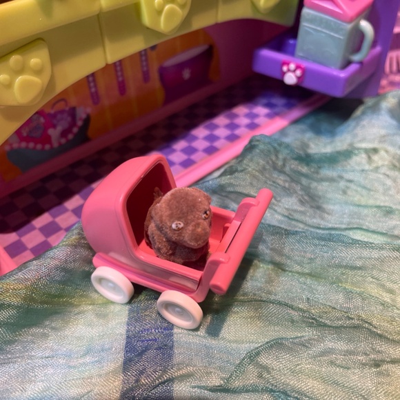 🎁2 for $15- Vintage 🐶Puppy in My Pocket So Soft 🍼Newborn Nursery - Picture 9 of 15